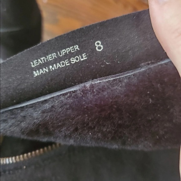 PROCE DROP!! NWOT UGG Collection Black suede boots sz 7 - Picture 2 of 5